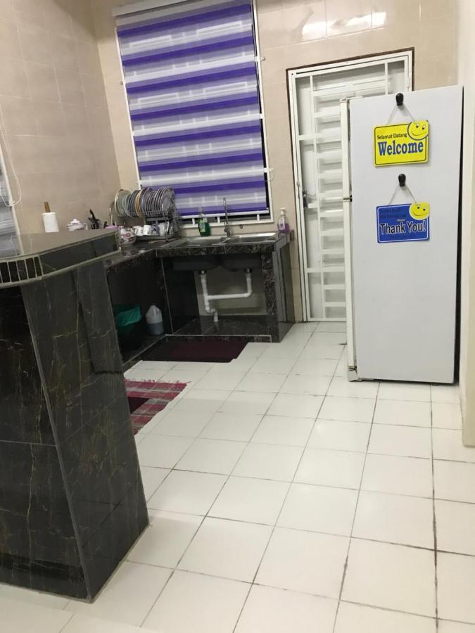 Hj Homestay Куала Теренгану Екстериор снимка