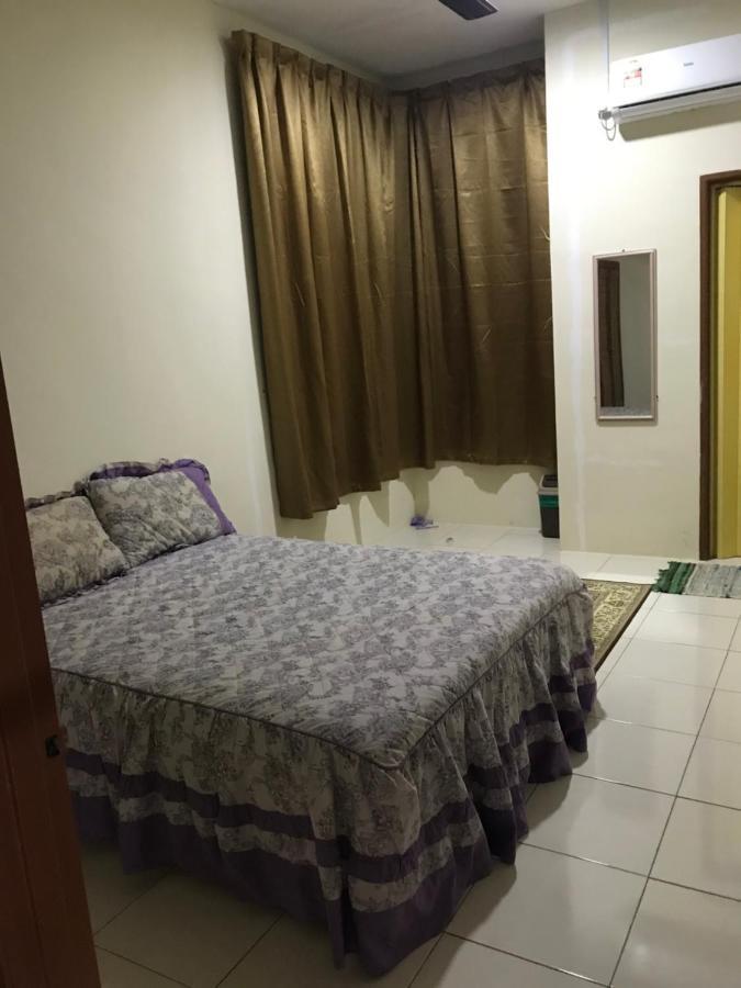 Hj Homestay Куала Теренгану Екстериор снимка
